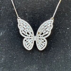 Elegant Silver Butterfly Pendant Necklace